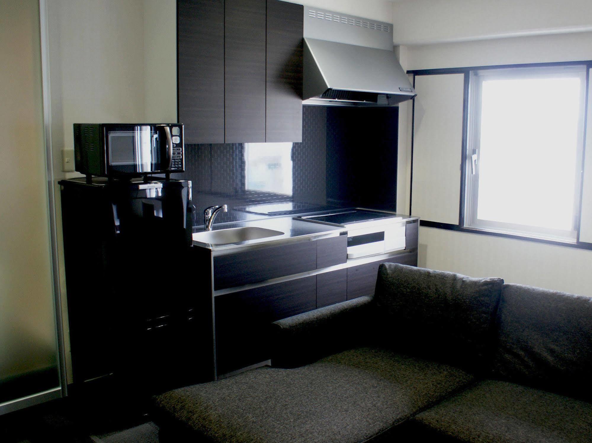 Hotel Livemax Budget ناهَ المظهر الخارجي الصورة